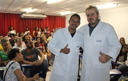 Profissionais de saúde e do direito se reúnem para debater a terceirização no serviço público
